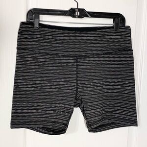 90 Degree Reflex Textured Pattern 6” Bike Shorts Pocket Black & White XL